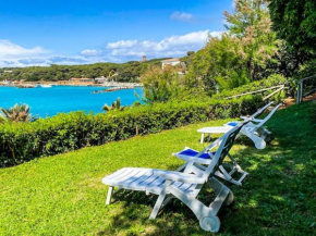 Your home by the sea pool & garden